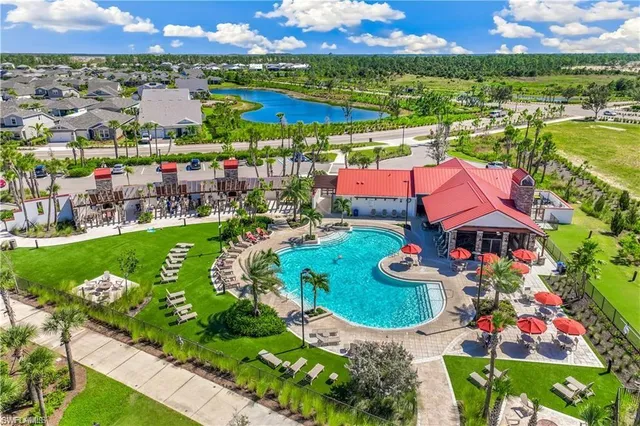 $284,900 | 43989 Boardwalk Loop, Unit 2043, Babcock Ranch, FL 33982