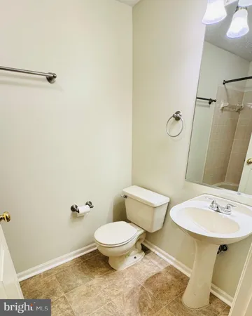 $2,150 | 13113 Briarcliff Terrace, Unit 1102, Germantown, MD 20874
