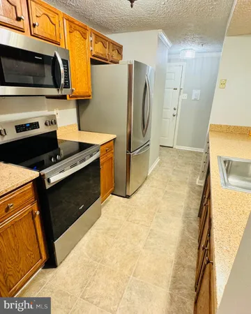 $2,150 | 13113 Briarcliff Terrace, Unit 1102, Germantown, MD 20874