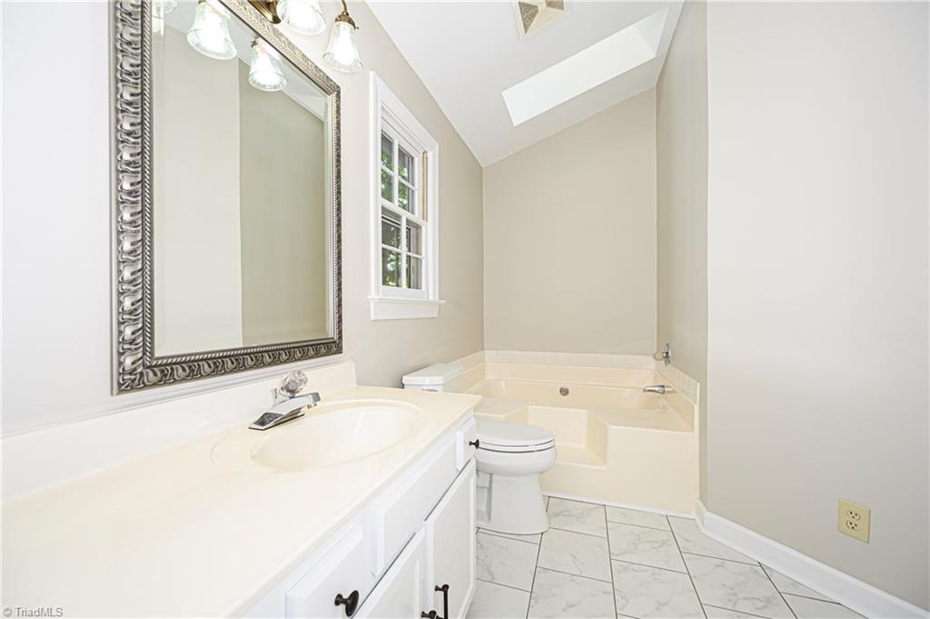6135 Spring Forest Drive Pfafftown, NC 27040 - Photo 23 of 30