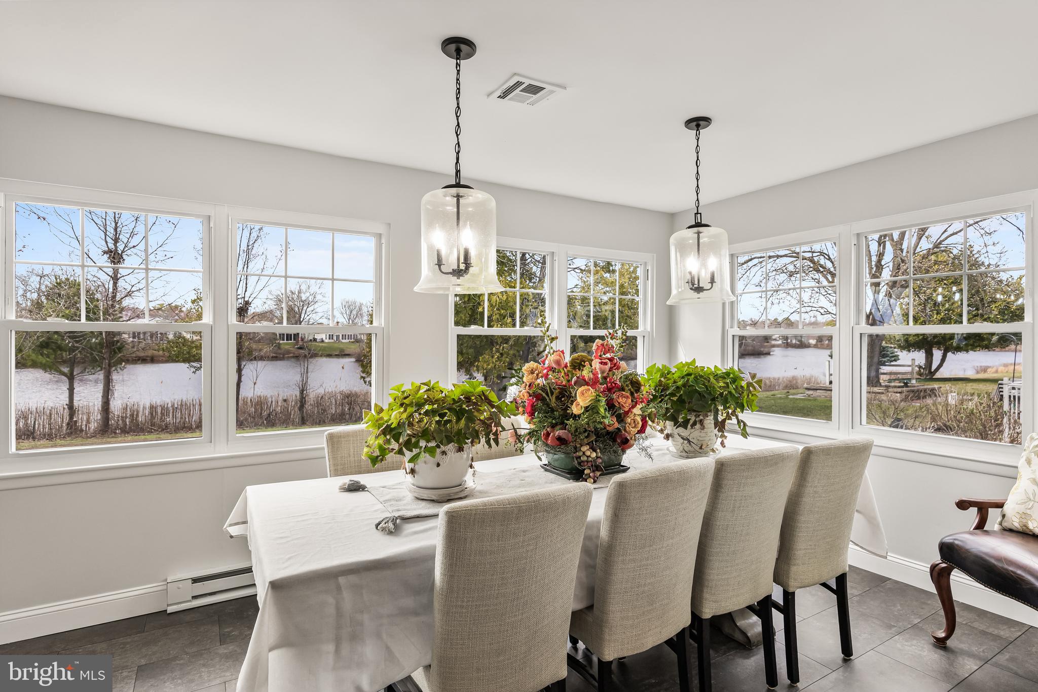 34 Chatham Place Southampton, NJ 08088 - Photo 18 of 28 Dining room