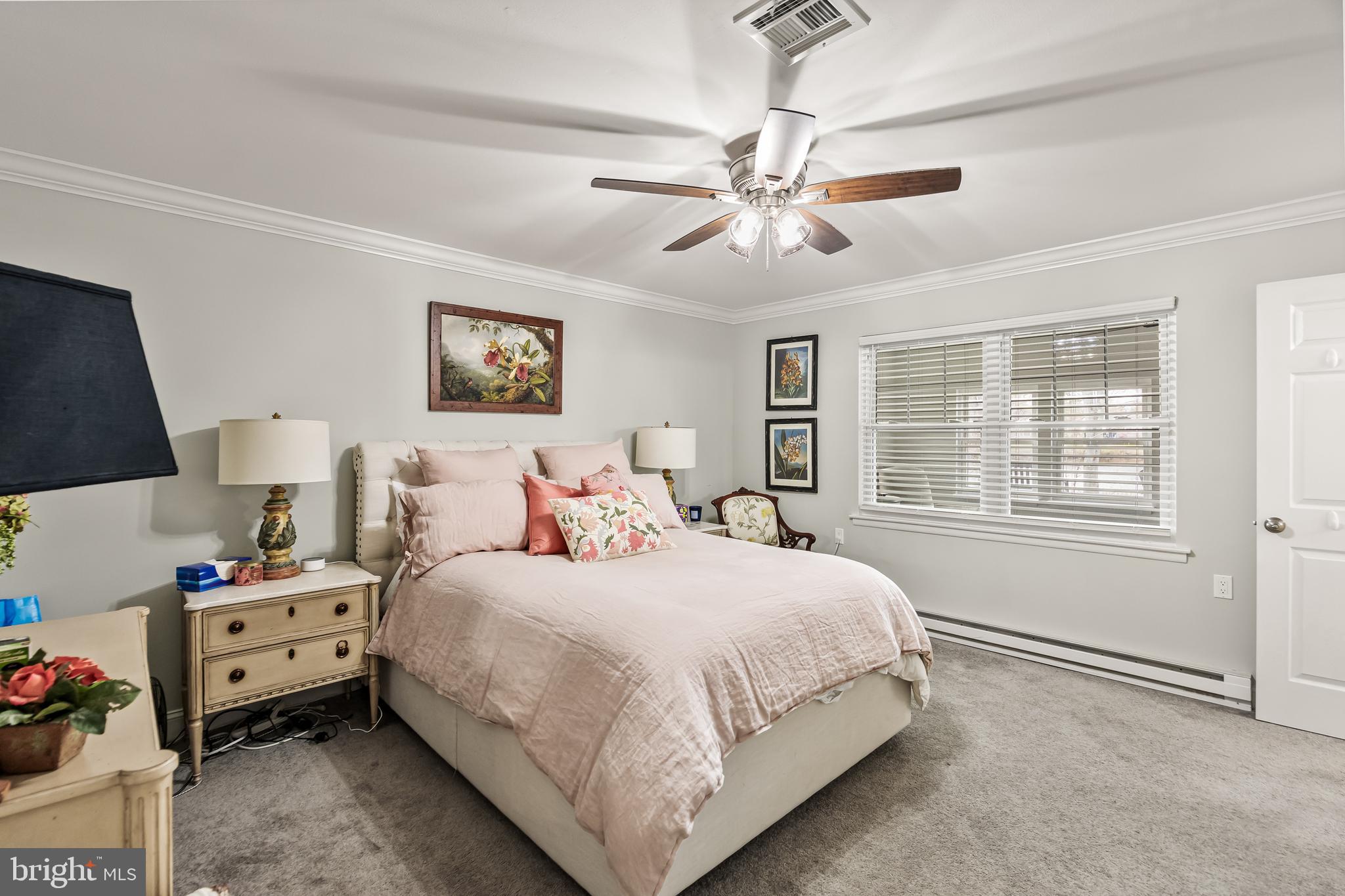 34 Chatham Place Southampton, NJ 08088 - Photo 19 of 28 Main bedroom suite