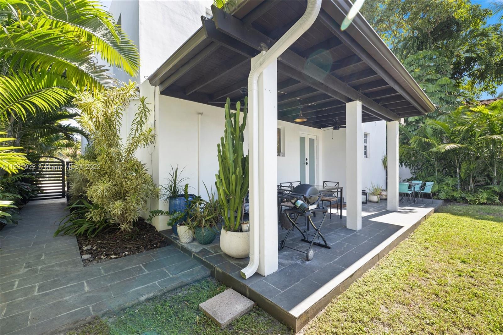 1745 Southwest 10th Street Miami, FL 33135 - Photo 26 of 29