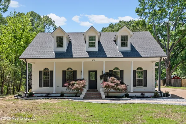 $550,000 | 407 Thunderbird Drive North, Hernando, MS 38632