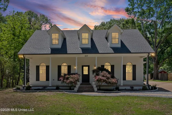 $550,000 | 407 Thunderbird Drive North, Hernando, MS 38632