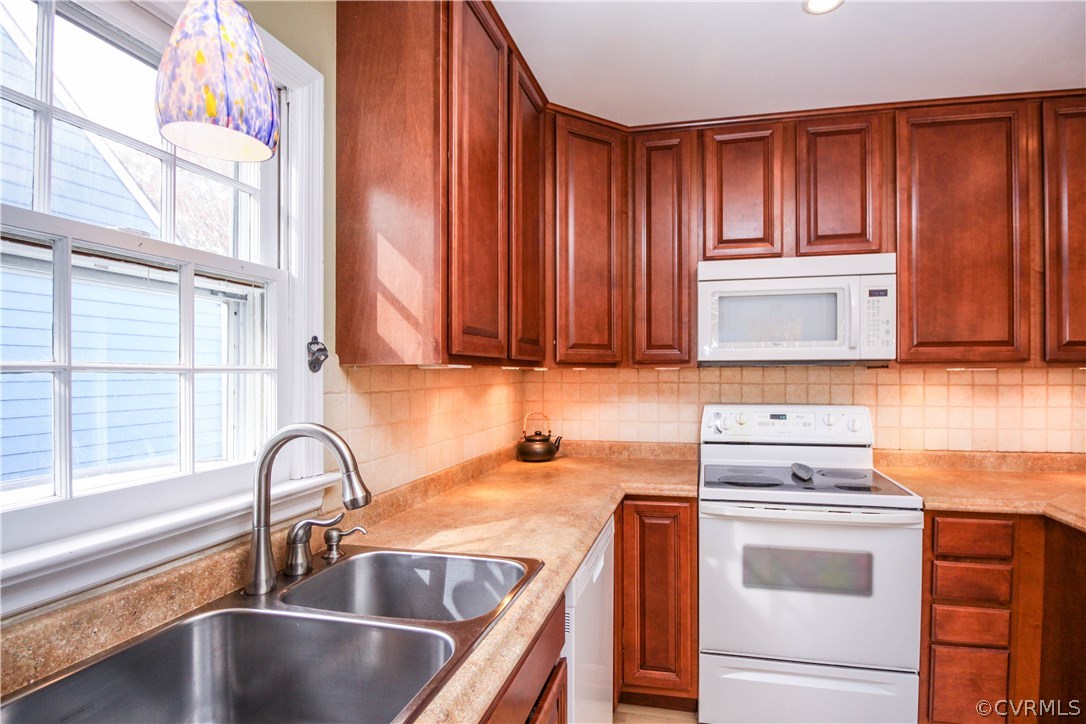 2429 Crystal Ridge Road Henrico, VA 23233 - Photo 11 of 25 Gallery Image 11