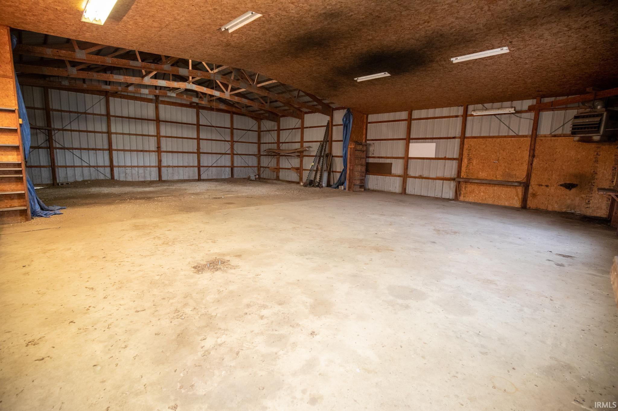 7526 18th Road Argos, IN 46501 - Photo 5 of 17