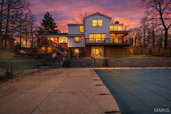$920,000 | 29 Summerhill Lane, Town and Country, MO 63017
