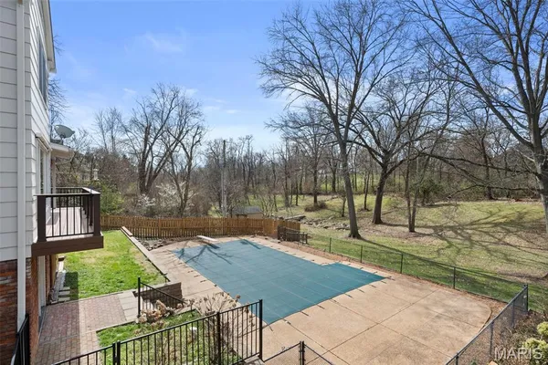 $920,000 | 29 Summerhill Lane, Town and Country, MO 63017