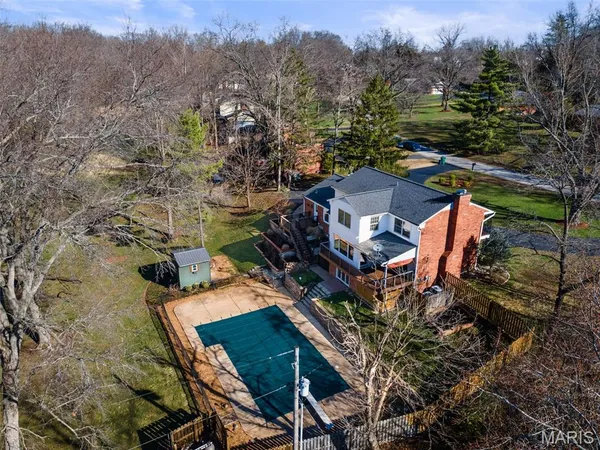 $920,000 | 29 Summerhill Lane, Town and Country, MO 63017