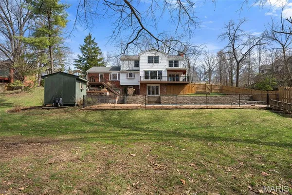 $920,000 | 29 Summerhill Lane, Town and Country, MO 63017