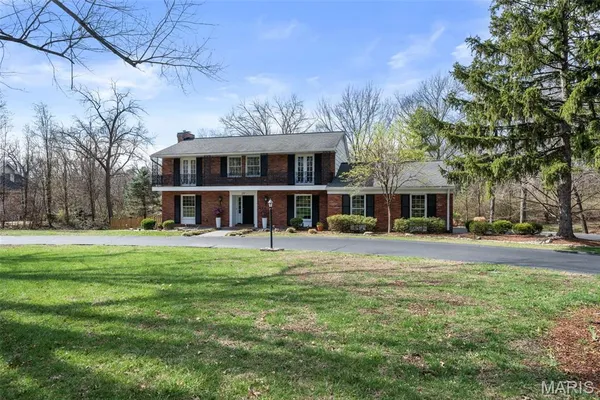 $920,000 | 29 Summerhill Lane, Town and Country, MO 63017