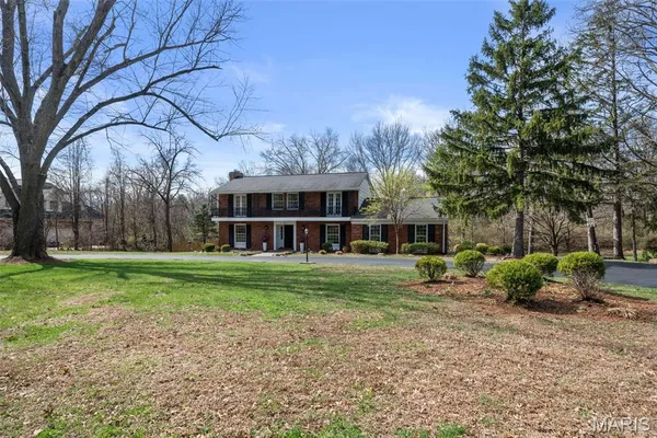$920,000 | 29 Summerhill Lane, Town and Country, MO 63017