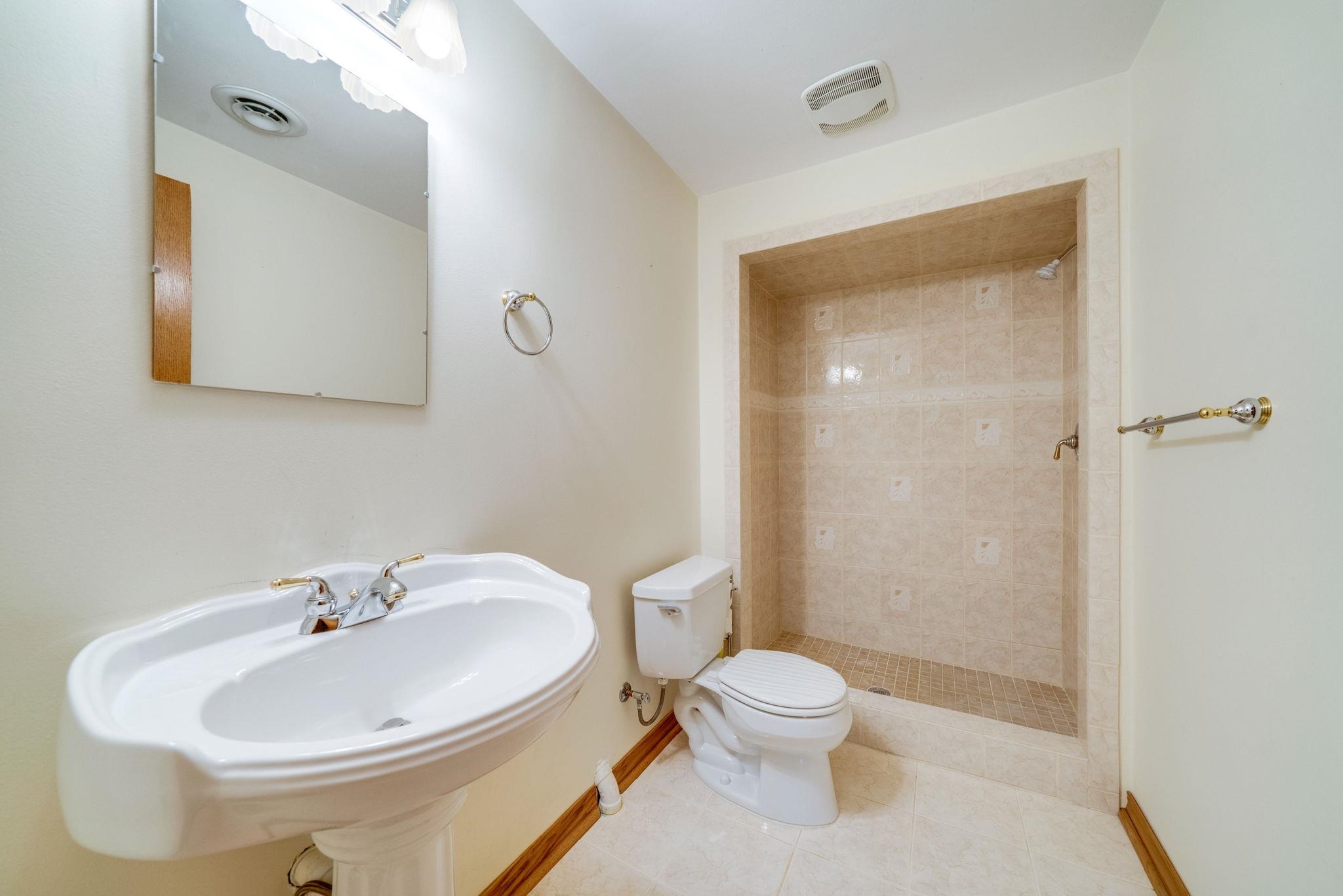 9345 Oakleaf Court Byron, IL 61010 - Photo 50 of 59