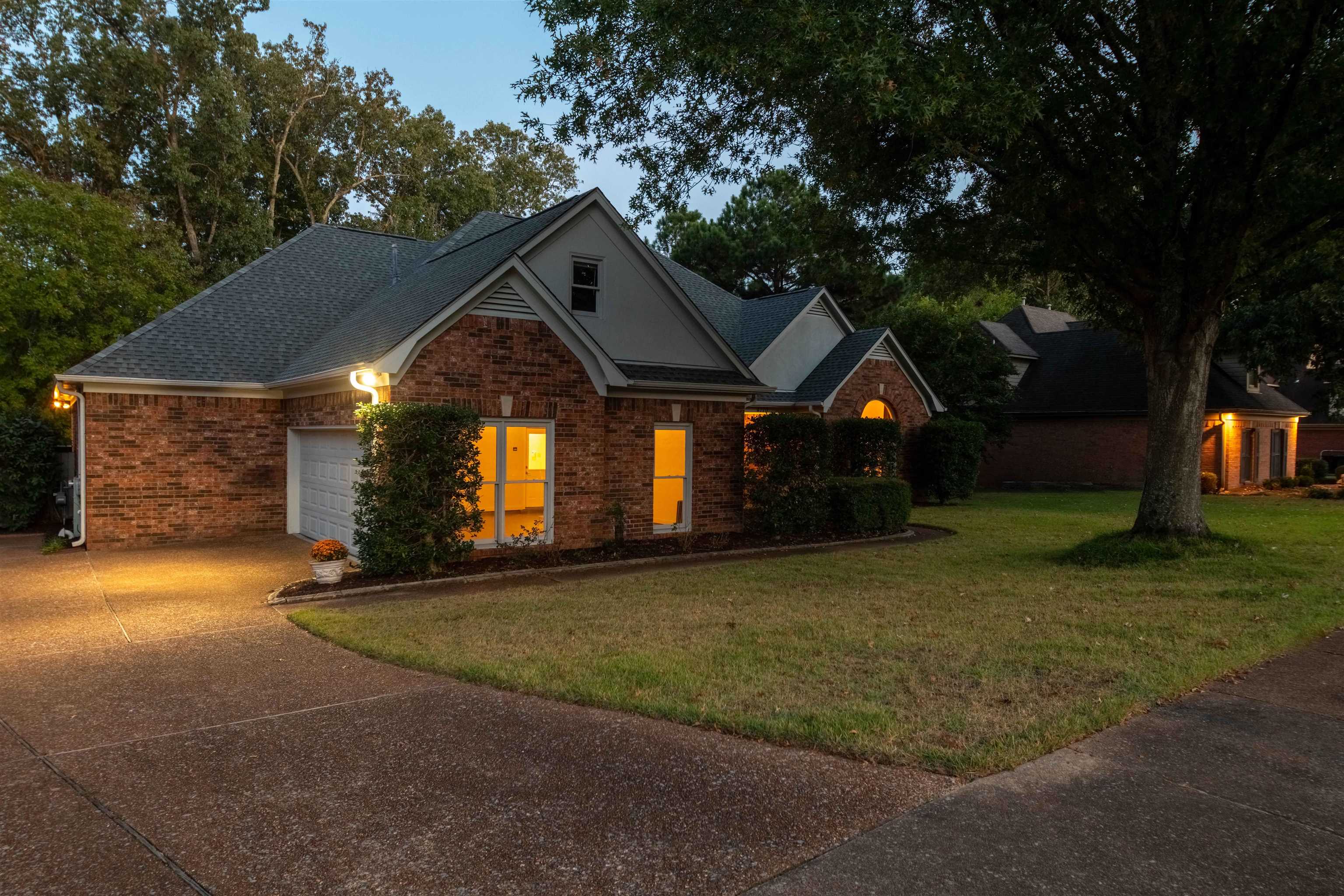 4170 Calla Drive Bartlett, TN 38135 - Photo 3 of 40 a view of a house with a yard