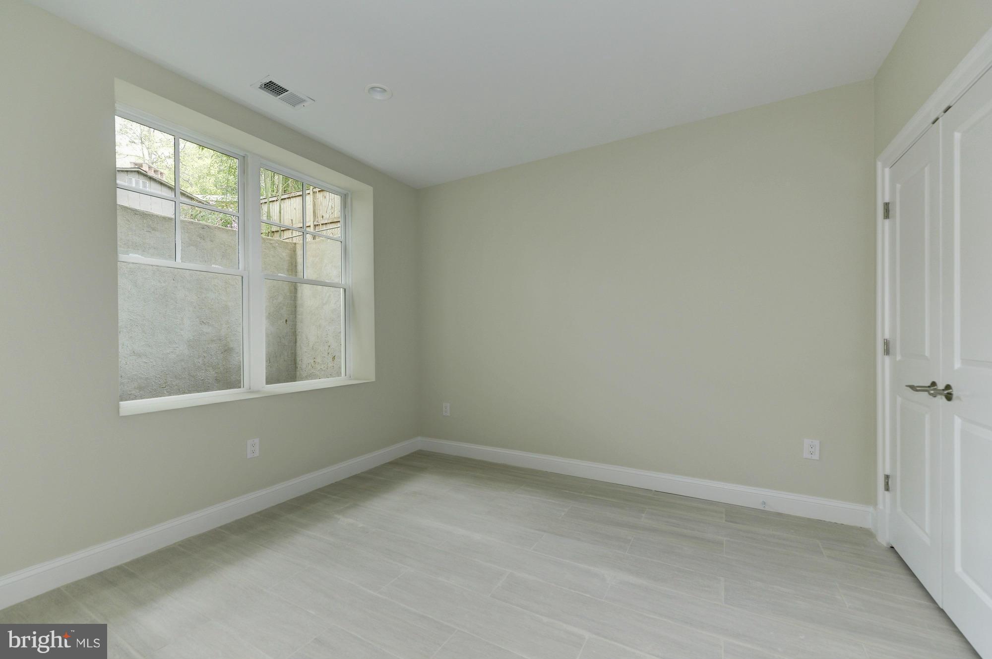 5304 Yorktown Road Bethesda, MD 20816 - Photo 28 of 30 Bedroom