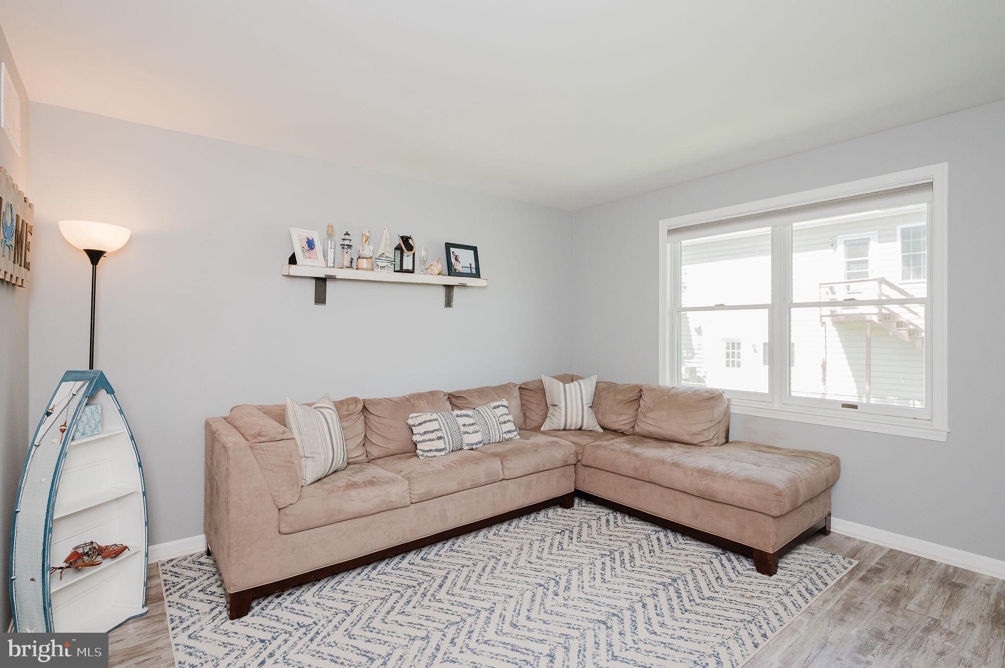 2222 Monocacy Road Essex, MD 21221 - Photo 19 of 70 Cozy corner with natural light.