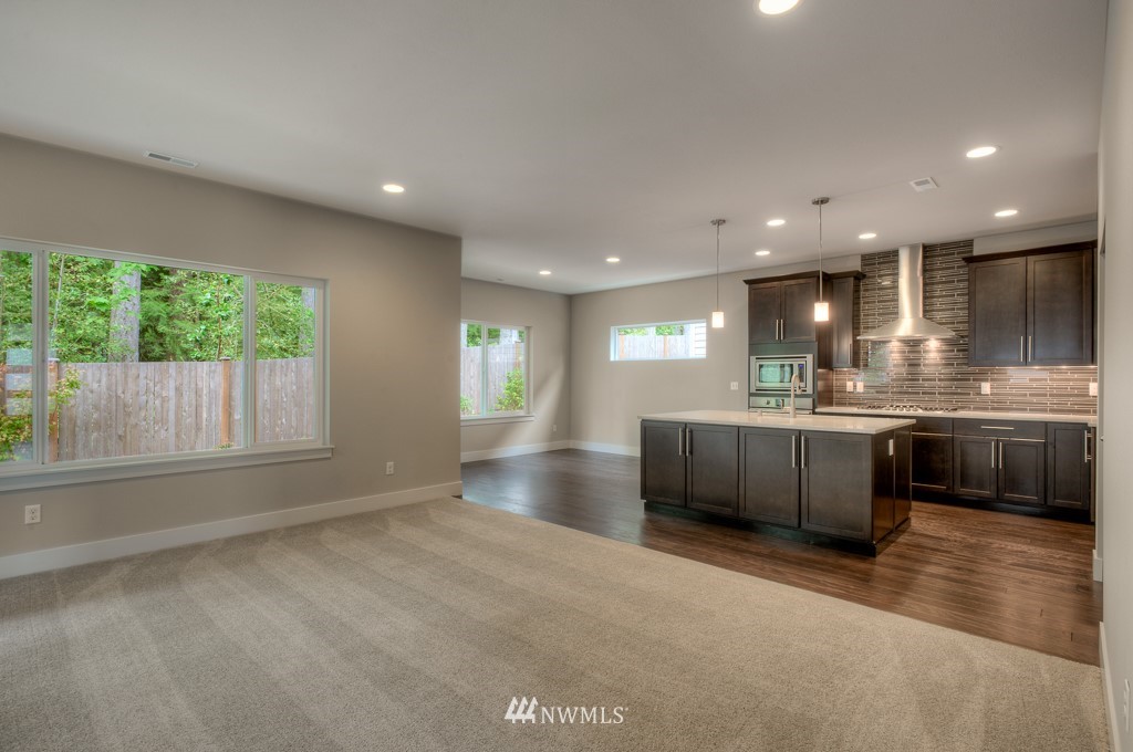 1227 199th Street Southeast, Unit ARV48 Bothell, WA 98012 - Photo 5 of 12 Gallery Image 5