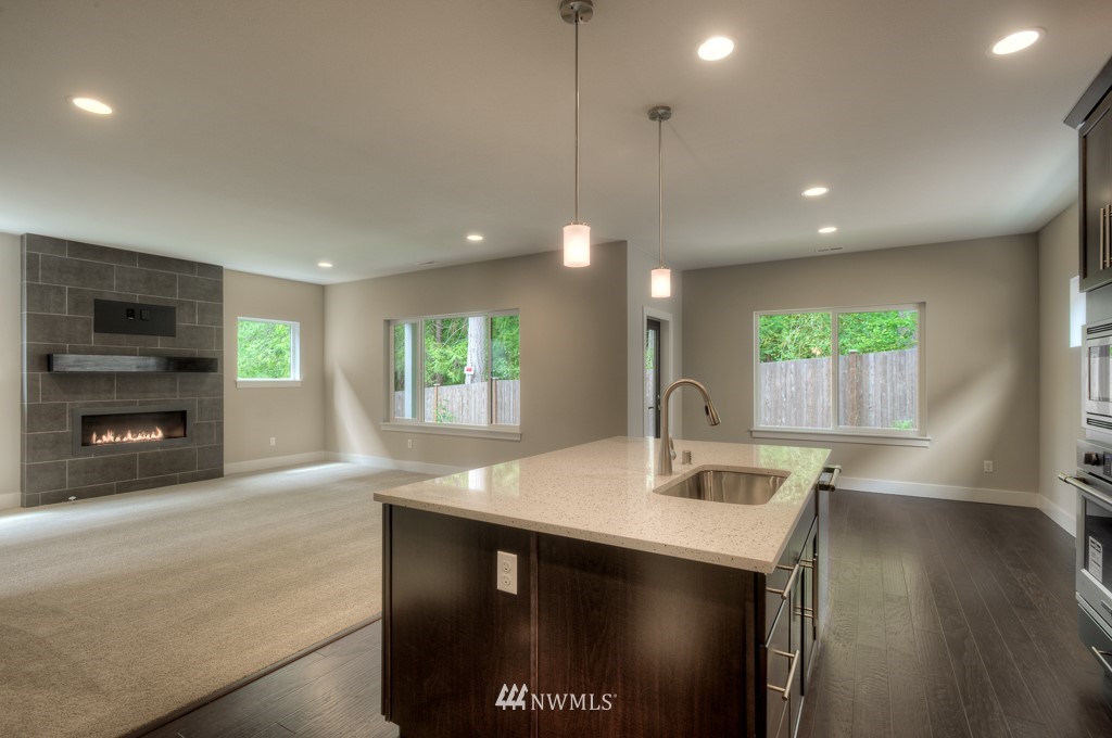 1227 199th Street Southeast, Unit ARV48 Bothell, WA 98012 - Photo 6 of 12 Gallery Image 6
