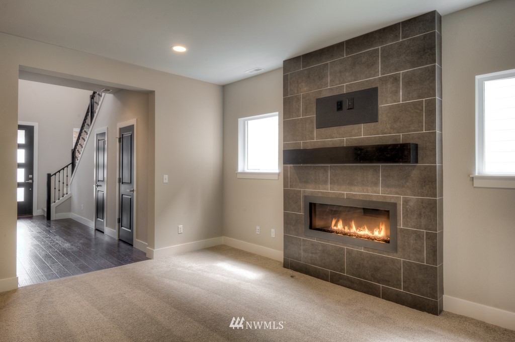 1227 199th Street Southeast, Unit ARV48 Bothell, WA 98012 - Photo 8 of 12 Gallery Image 8