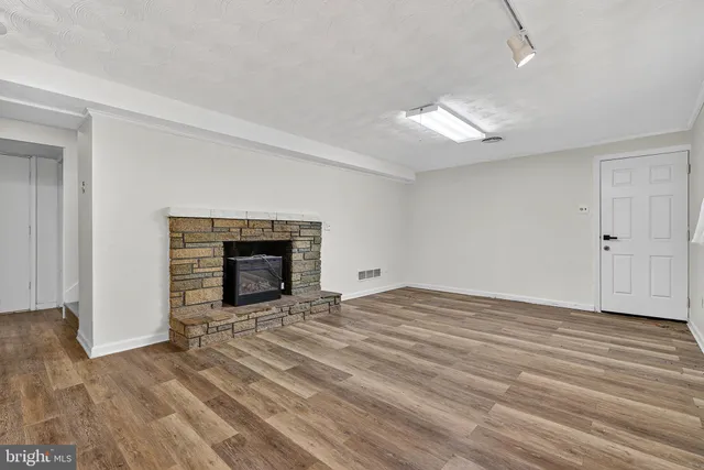 $599,000 | 7 Shaw Avenue, Silver Spring, MD 20904