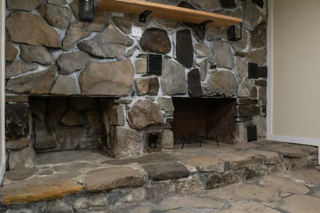 $374,900 | 395 Church Street, Spencer, TN 38585