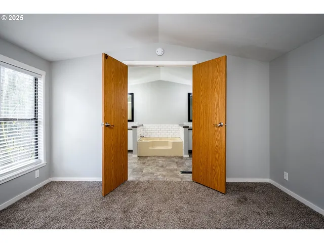 $99,900 | 32700 Southeast Leewood Lane, Unit 53, Boring, OR 97009