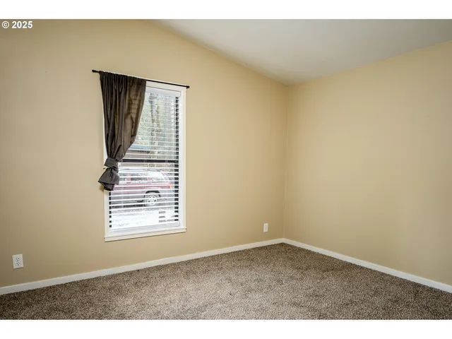 $99,900 | 32700 Southeast Leewood Lane, Unit 53, Boring, OR 97009