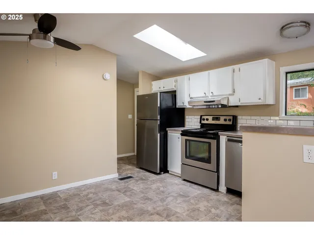 $99,900 | 32700 Southeast Leewood Lane, Unit 53, Boring, OR 97009