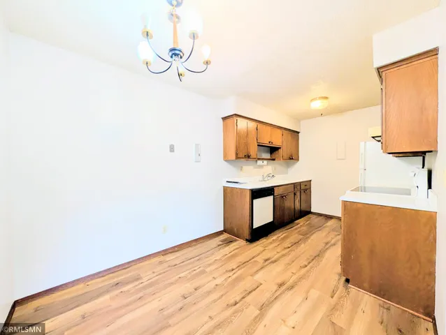 $149,900 | 2700 Dale Street North, Unit A214, Roseville, MN 55113