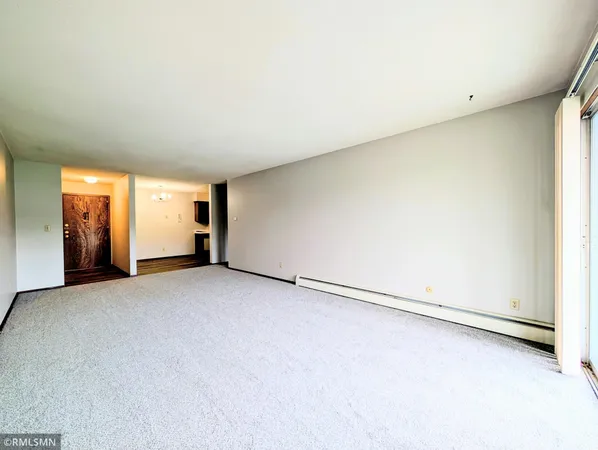 $149,900 | 2700 Dale Street North, Unit A214, Roseville, MN 55113