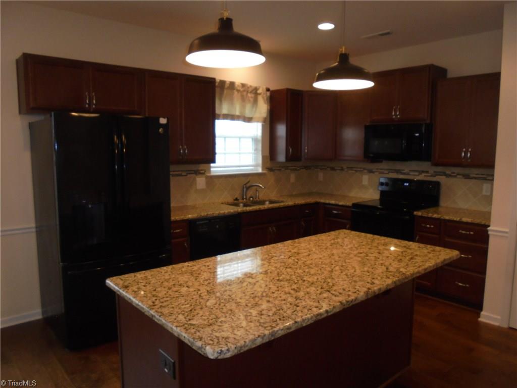 4488 Silo Ridge Clemmons, NC 27012 - Photo 10 of 29 Gallery Image 10