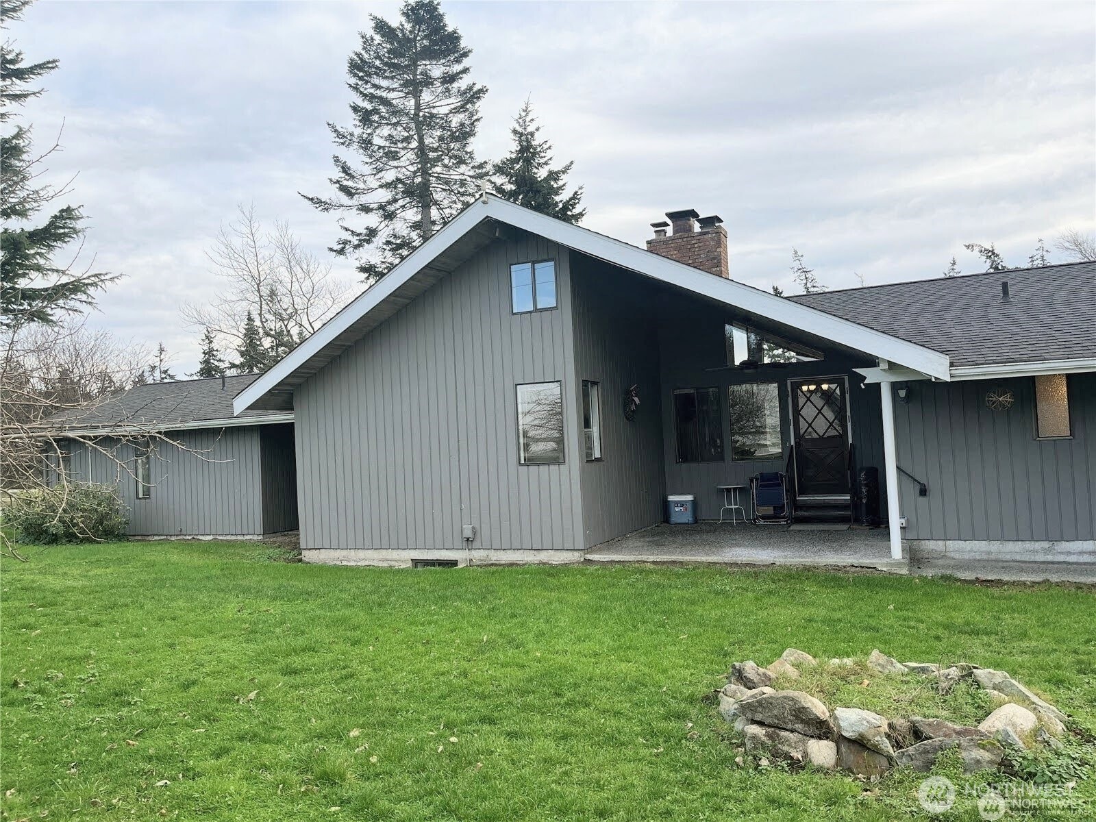 615 Arrowhead Road Camano Island, WA 98282 - Photo 3 of 40