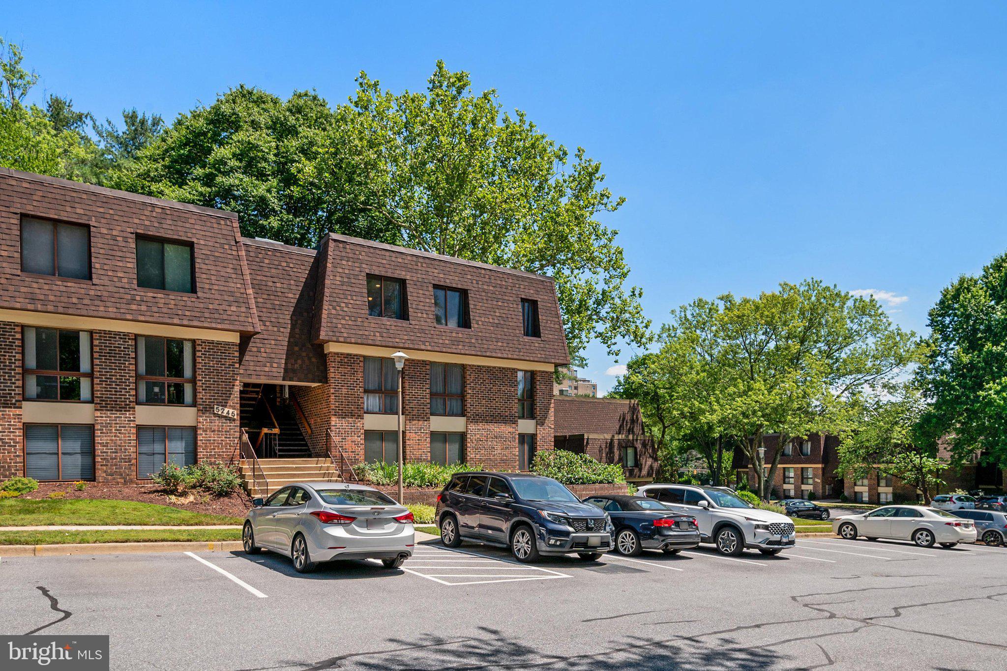5245 West Running Brook Road, Unit 302 Columbia, MD 21044 - Photo 3 of 24