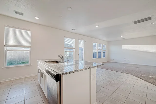 $2,500 | 7106 Escondido Drive, Rosharon, TX 77583