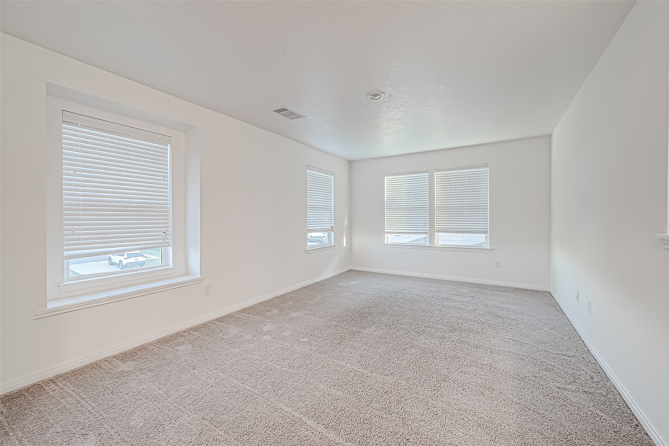 7106 Escondido Drive Rosharon, TX 77583 - Photo 19 of 41 a view of an empty room with a window