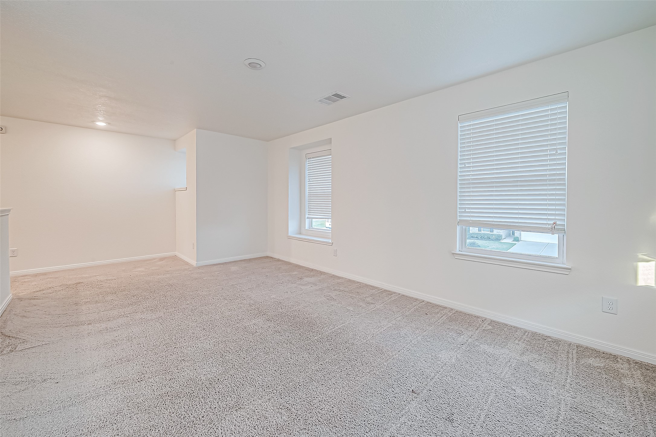 7106 Escondido Drive Rosharon, TX 77583 - Photo 21 of 41 a view of an empty room with a window