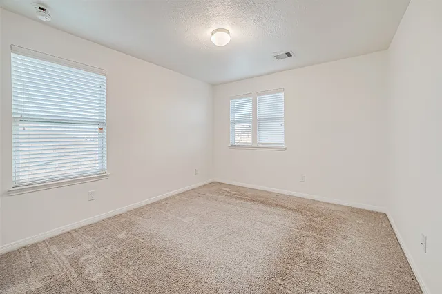 $2,500 | 7106 Escondido Drive, Rosharon, TX 77583