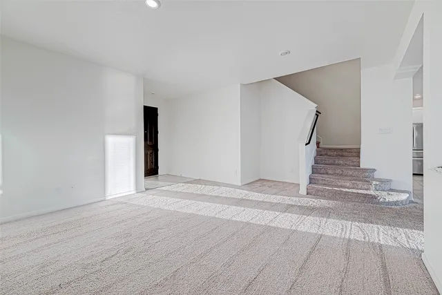 $2,500 | 7106 Escondido Drive, Rosharon, TX 77583