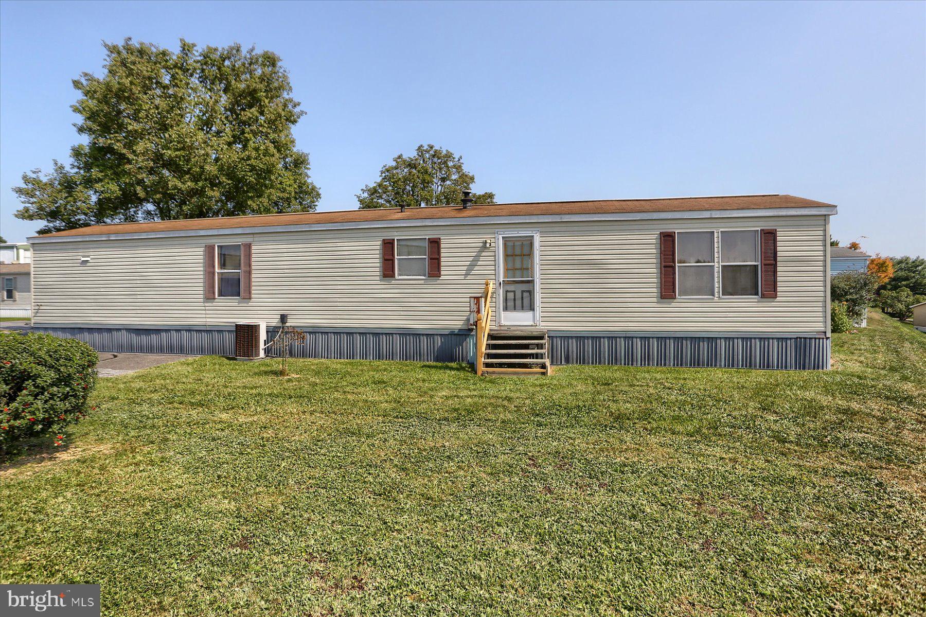 72 Ridgewood Manor Manheim, PA 17545 - Photo 24 of 27
