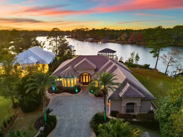 $1,699,000 | 630 Mallet Bayou Road, Freeport, FL 32439