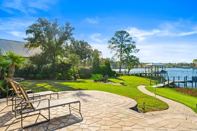 $1,699,000 | 630 Mallet Bayou Road, Freeport, FL 32439