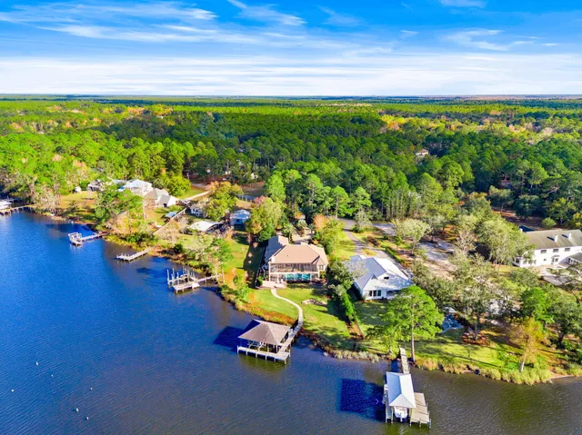 $1,699,000 | 630 Mallet Bayou Road, Freeport, FL 32439