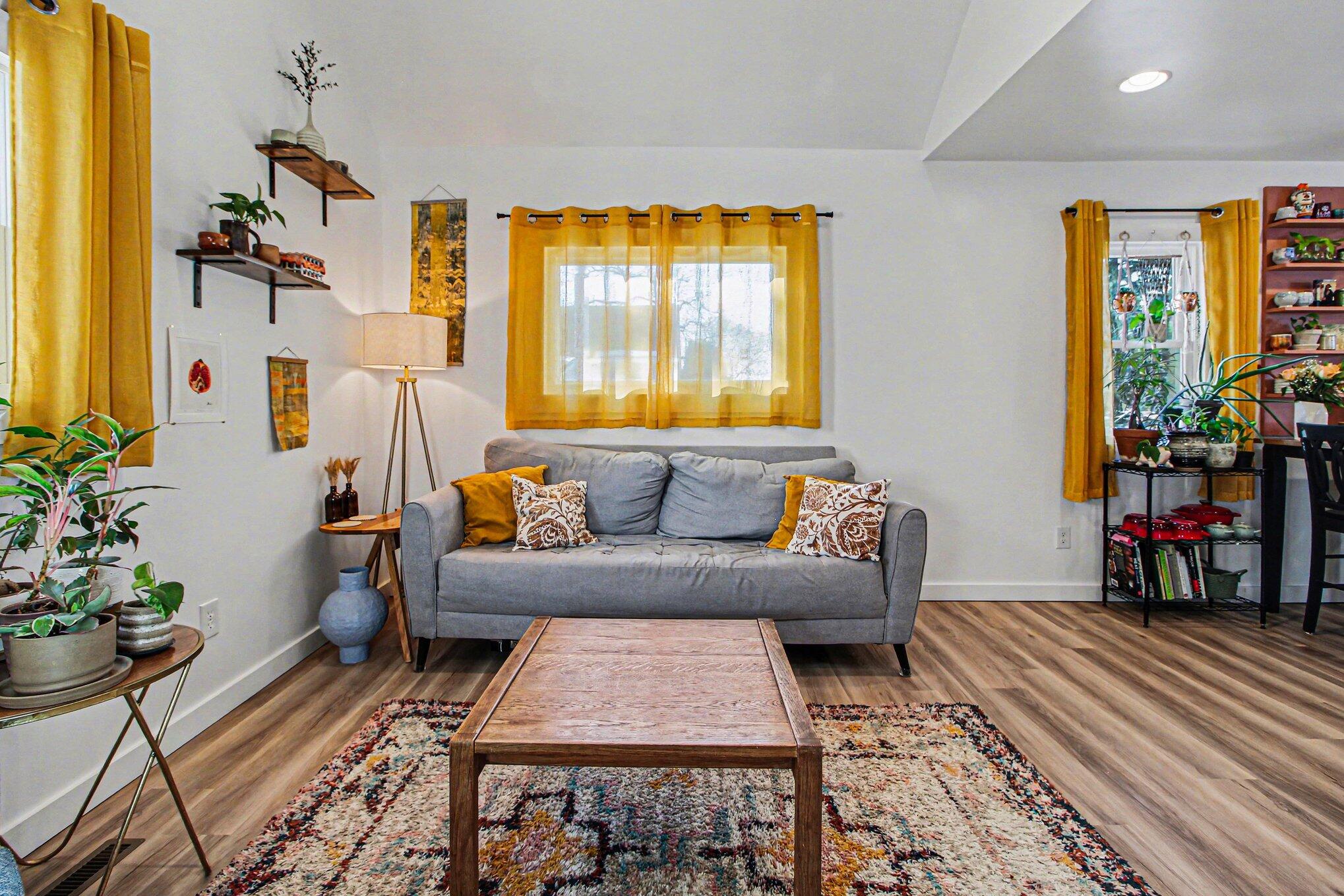 685 South Wagner Road Ann Arbor, MI 48103 - Photo 16 of 44 004_file_9094