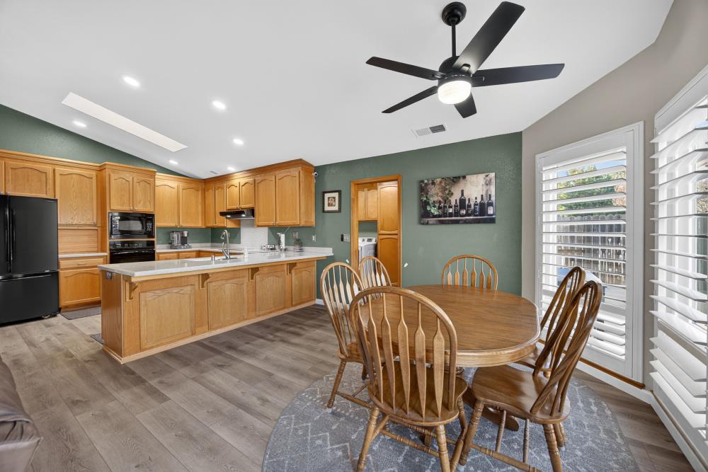 763 Adare Way Galt, CA 95632 - Photo 27 of 86