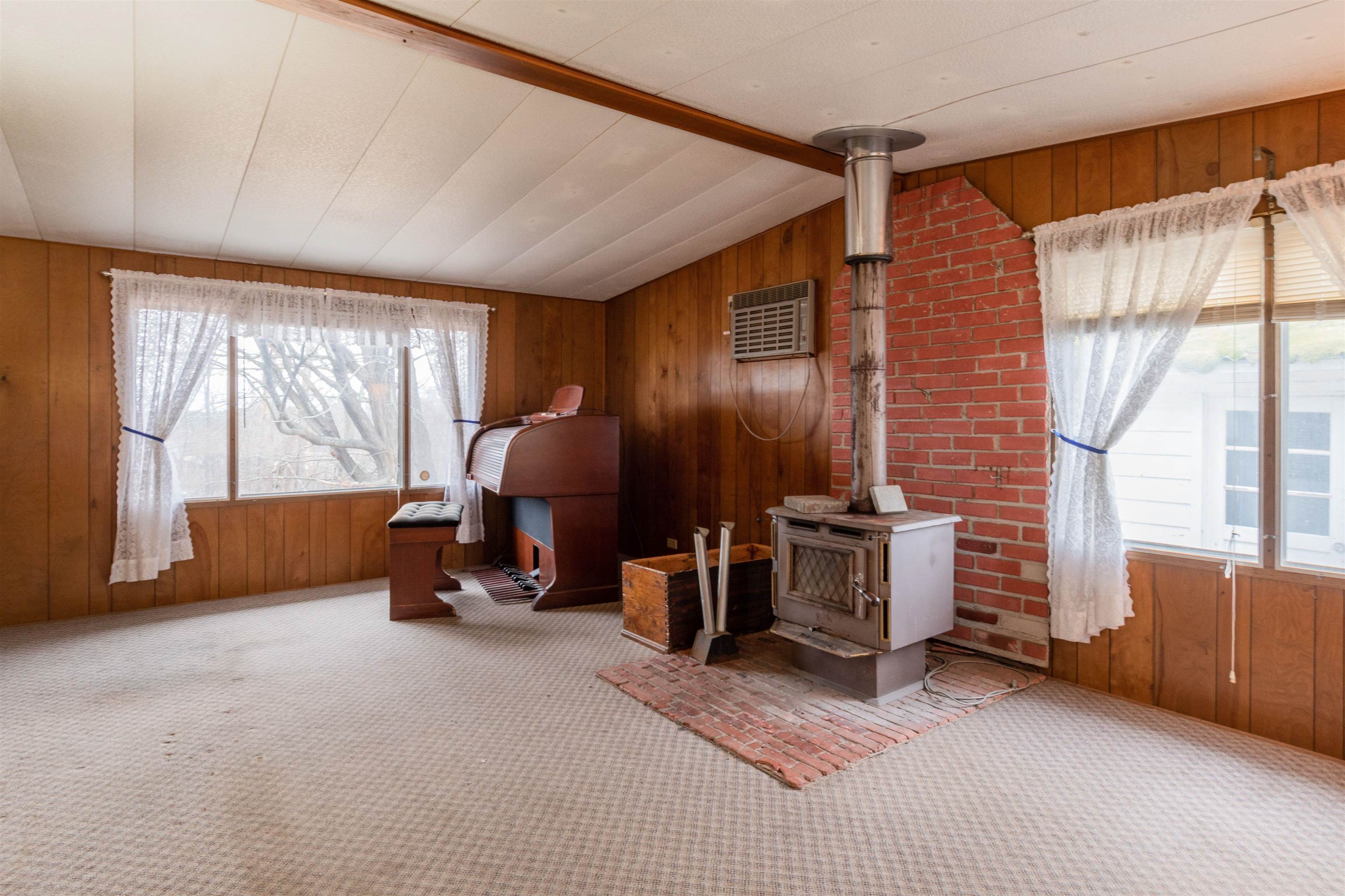 60 Wilton Road Mont Vernon, NH 03057 - Photo 10 of 35