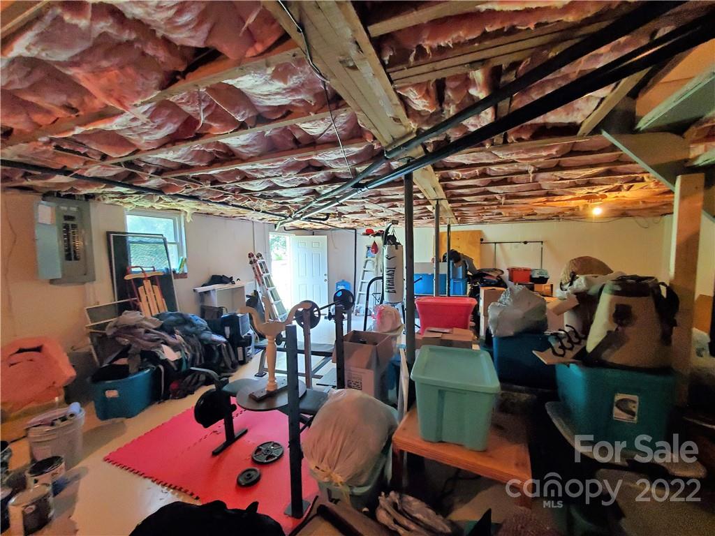 4681 Emerald Drive Morganton, NC 28655 - Photo 34 of 38 a group of people sitting in a room