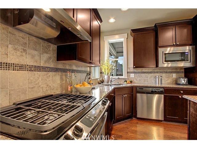 3826 219th Place Southeast Bothell, WA 98021 - Photo 6 of 15