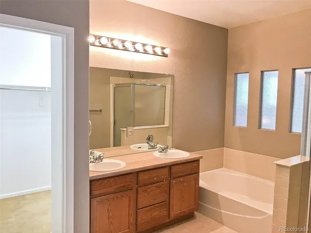 $2,295 | 6753 South Winnipeg Circle, Unit 101, Aurora, CO 80016