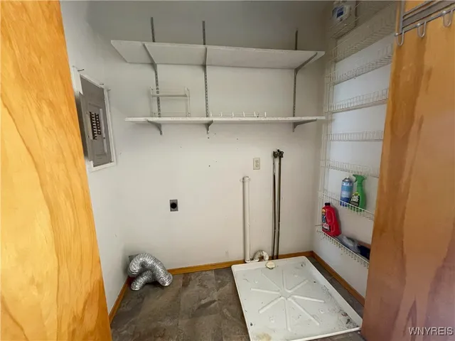 $375,000 | 5843 Ontario Street, Newfane, NY 14126